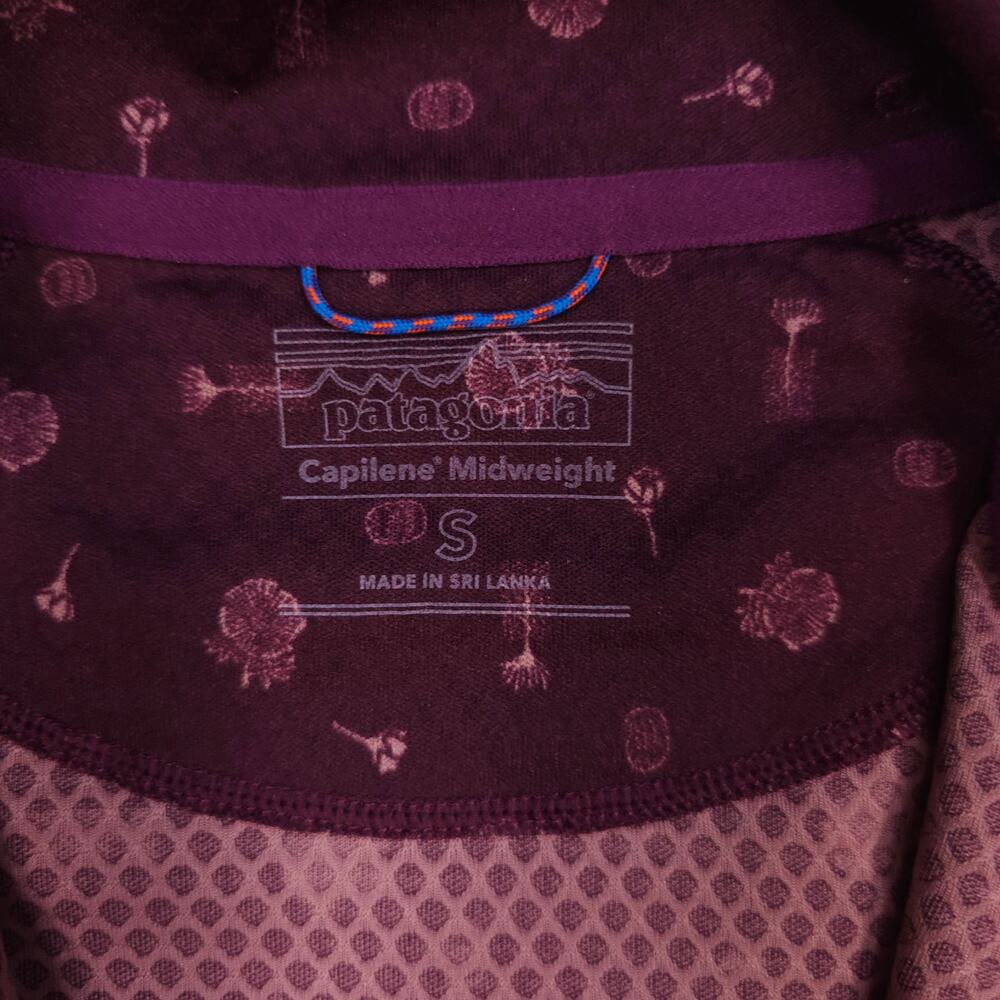 Patagonia 1/2 Zip Midweight Capilene Fire Floral Night Plum Sz Small - Picture 6 of 7
